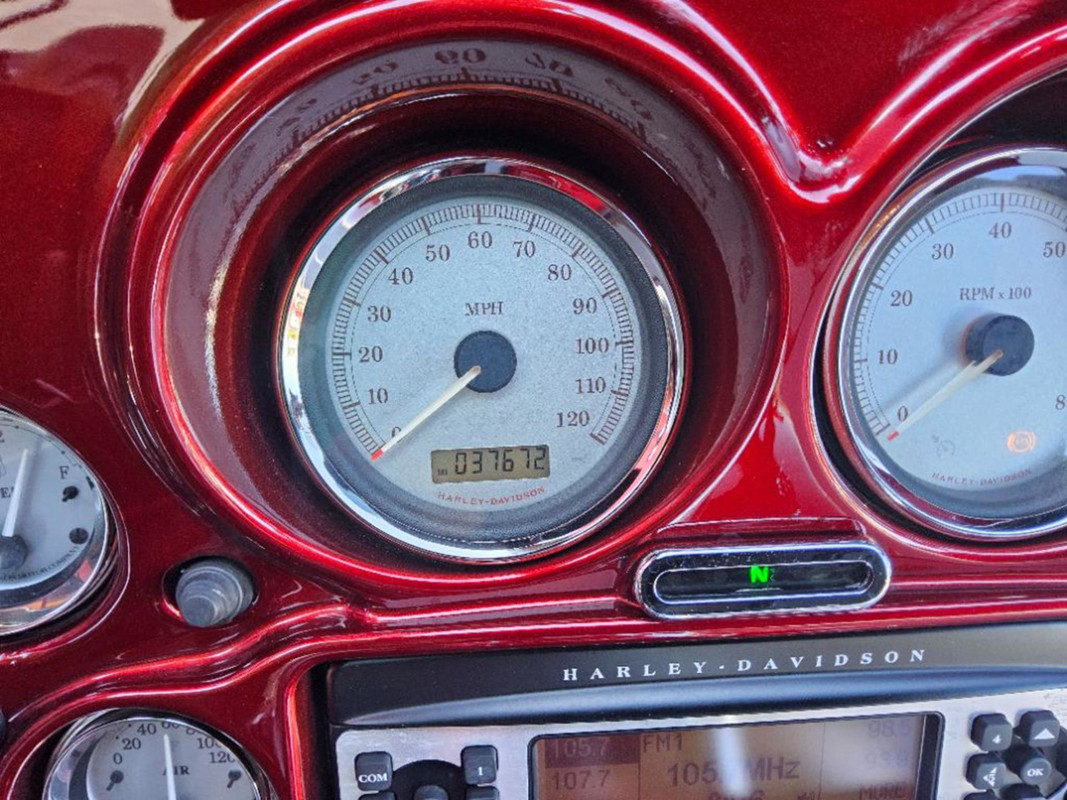 Street Glide®