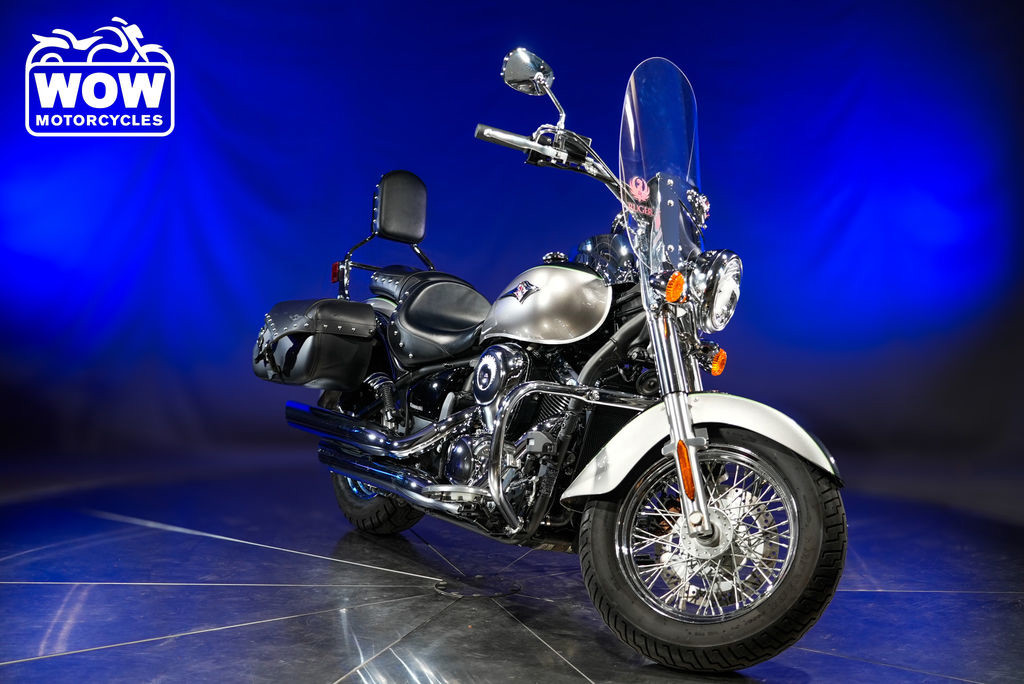 Vulcan 900 Classic LT