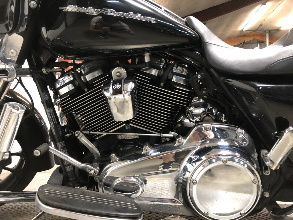 Road Glide®