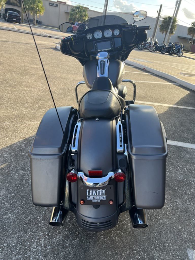Street Glide® Special