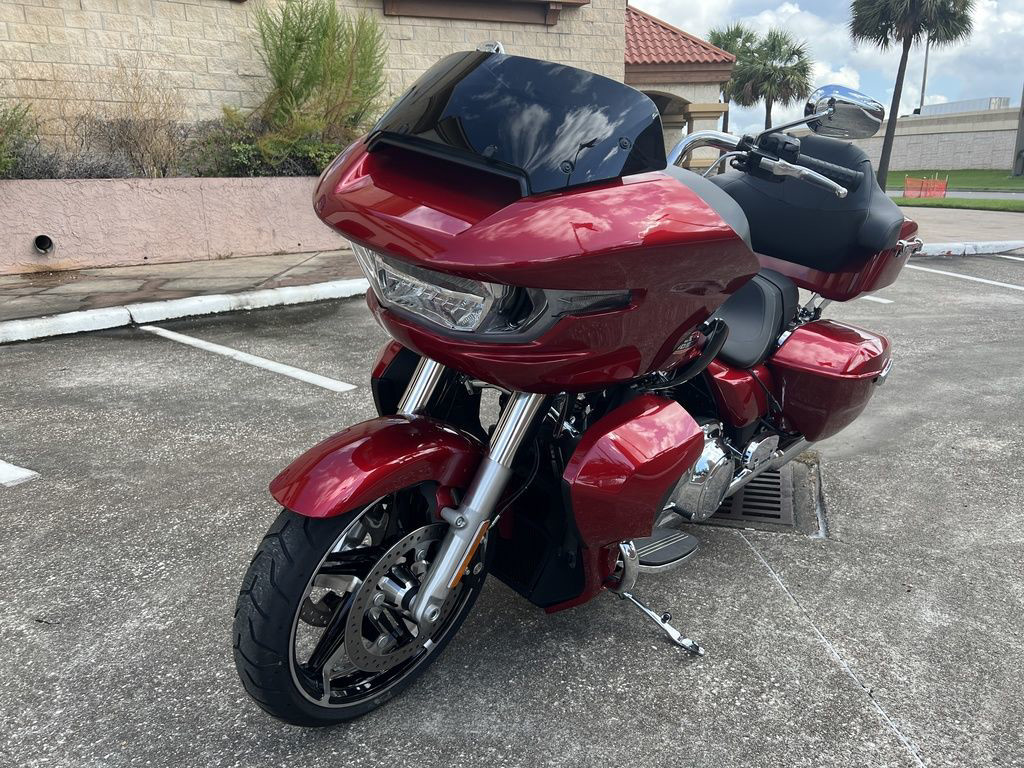 Road Glide®