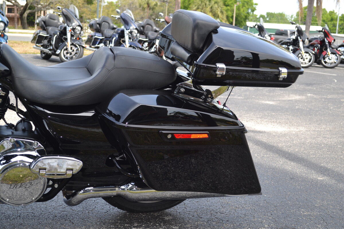 Street Glide® Special