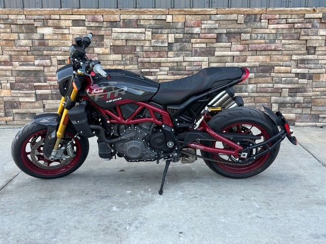 FTR R Carbon