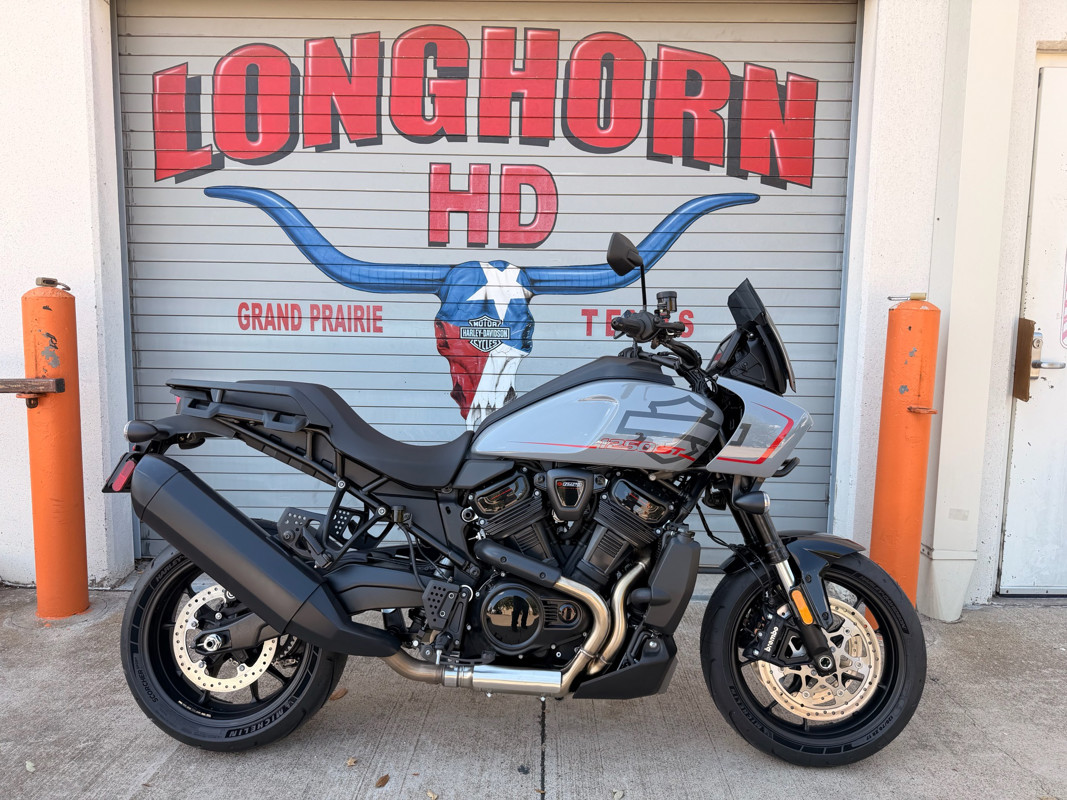 Pan America® 1250 ST