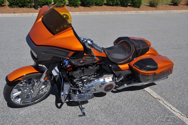 CVO® Street Glide®