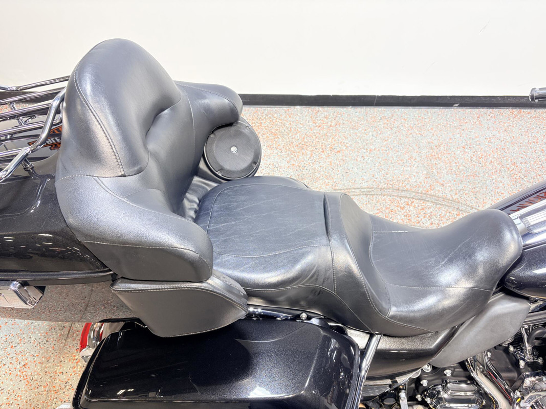 Electra Glide® Ultra Limited® Low