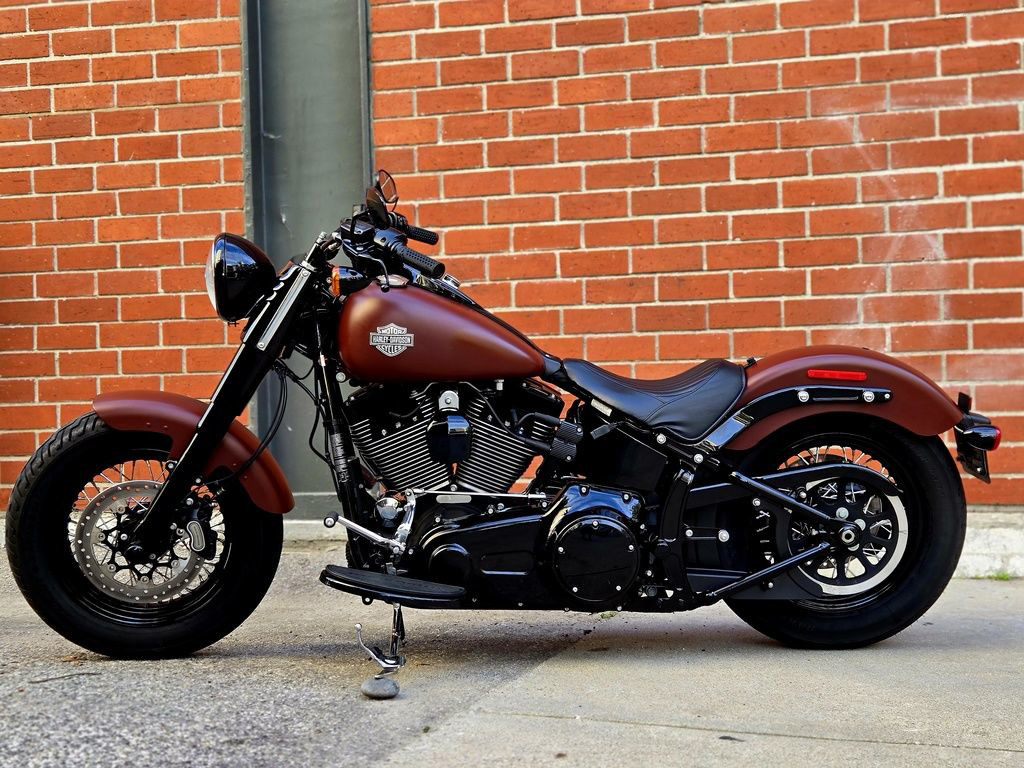 Softail® Slim® S