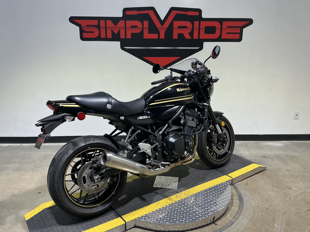 Z900RS Cafe