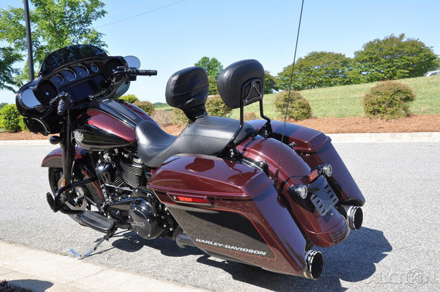 Street Glide® Special