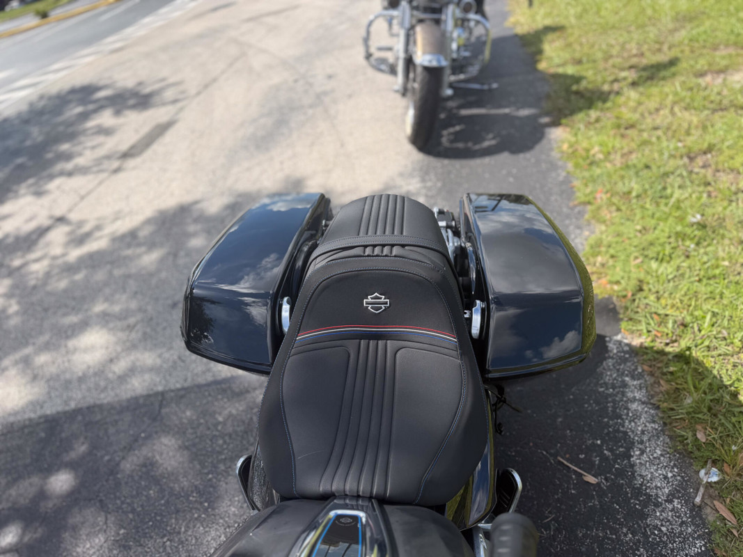 Street Glide®