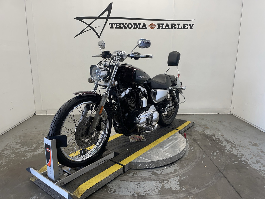 Sportster® 1200 Custom