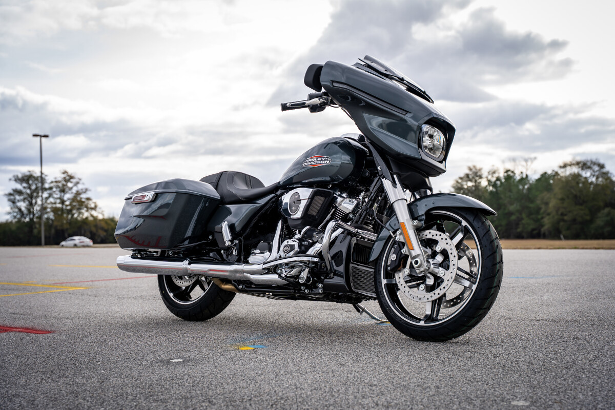 Street Glide®