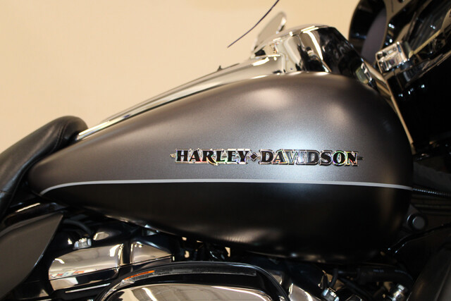 Electra Glide® Ultra Limited® Low