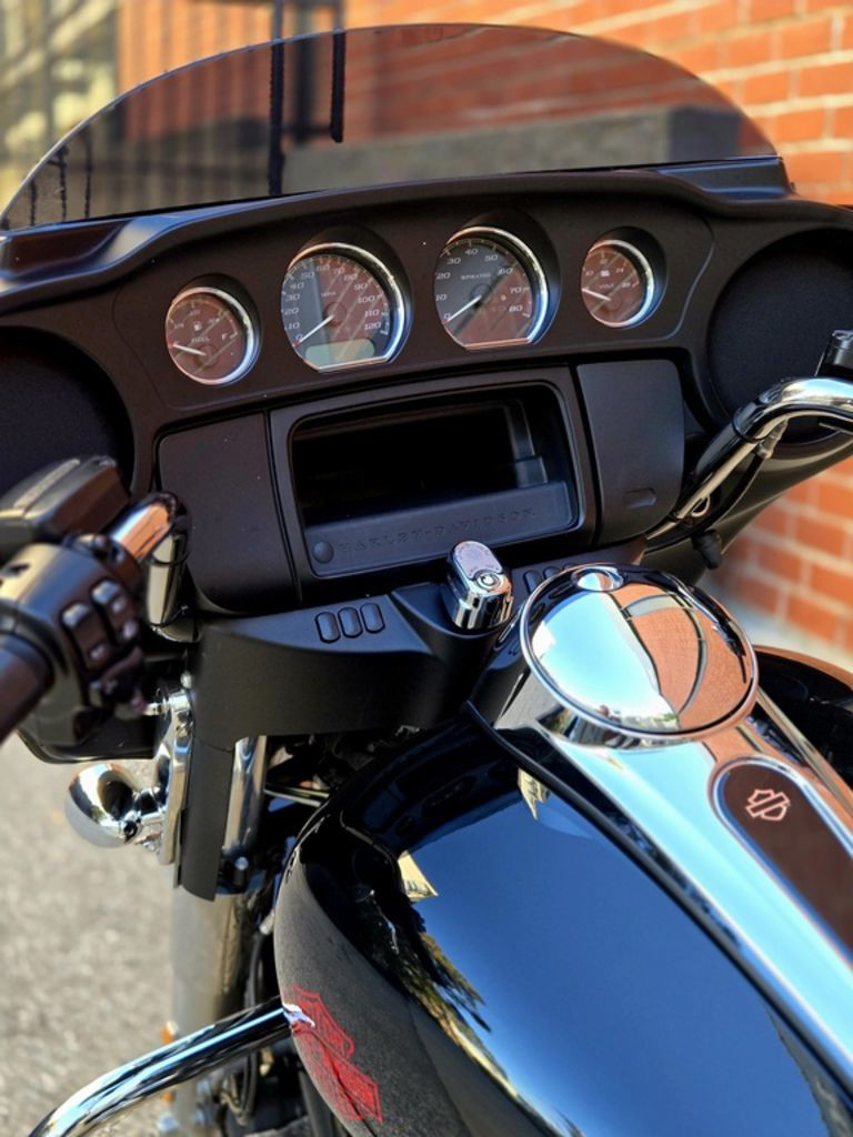 Electra Glide® Standard