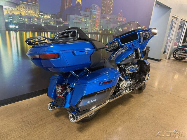 CVO® Street Glide® Limited