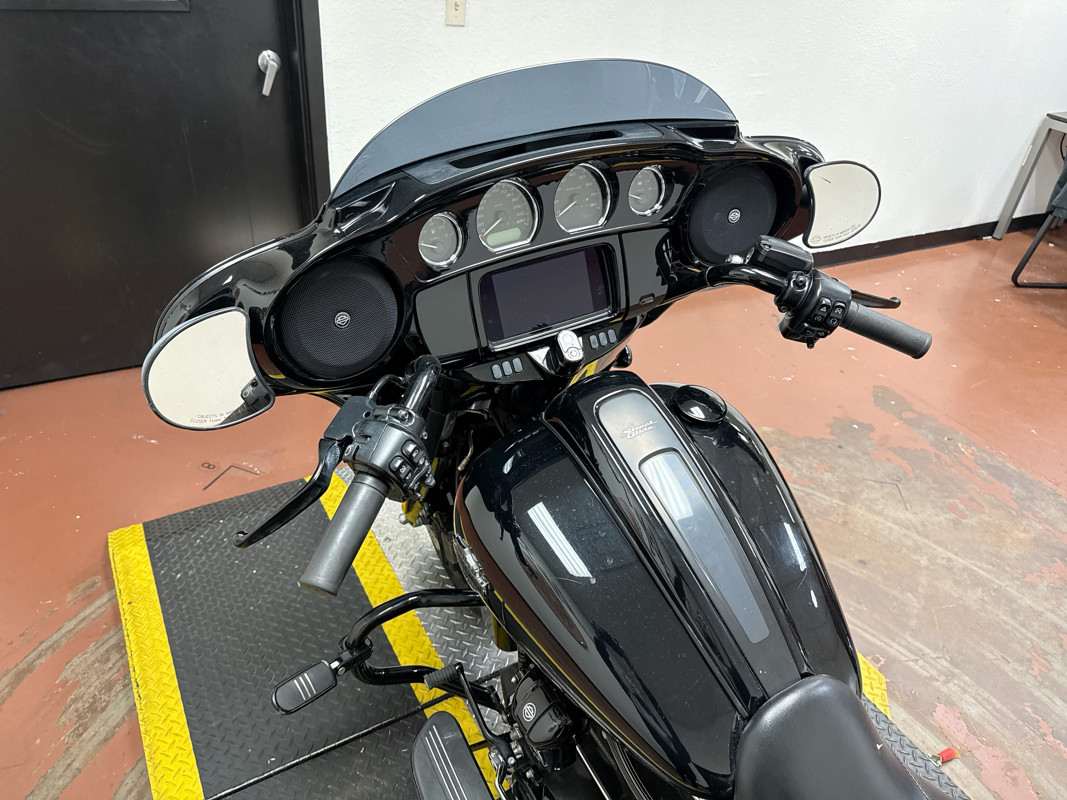 Street Glide® Special