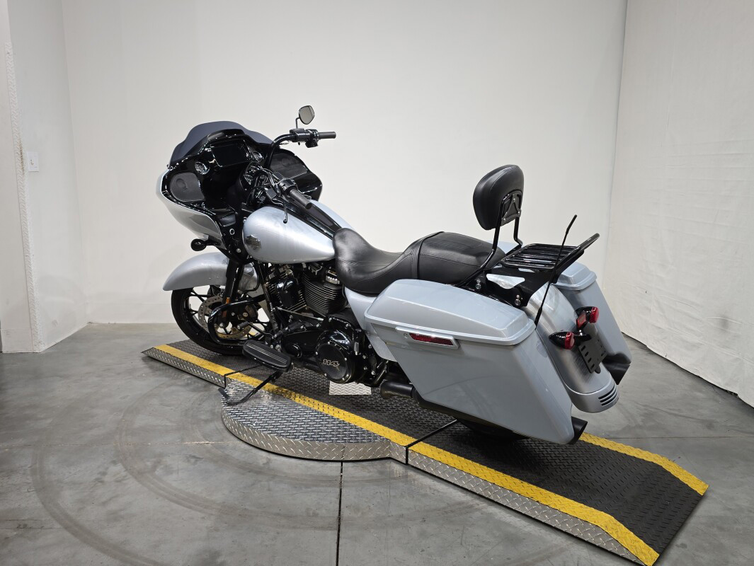 Road Glide® Special