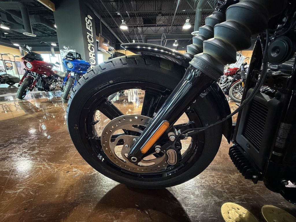 Street Bob®