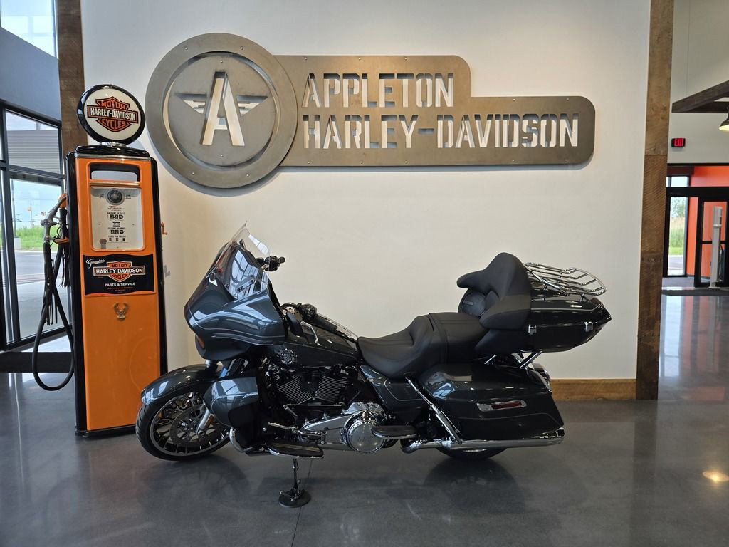 Street Glide® Limited