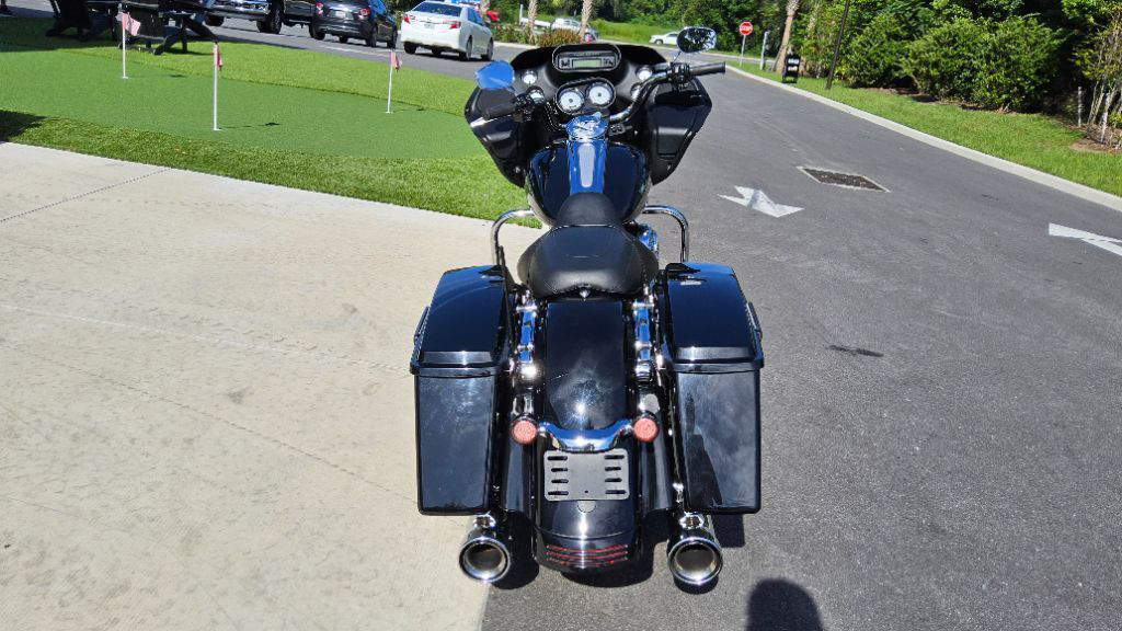 Road Glide® Custom