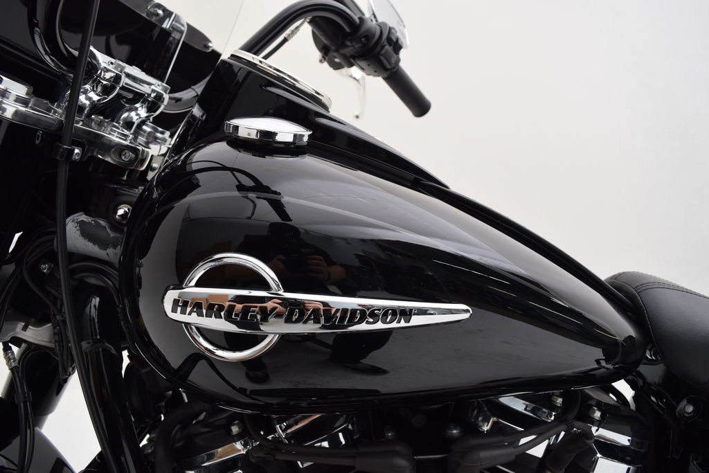 Softail® Heritage Classic 114