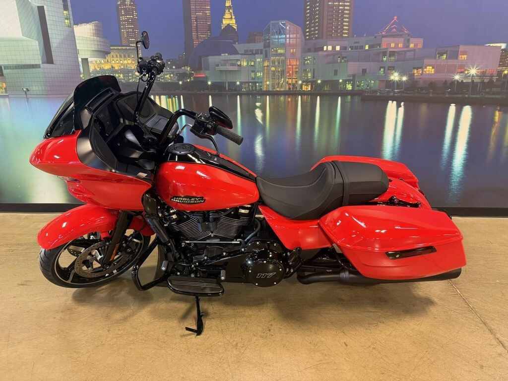 Road Glide®