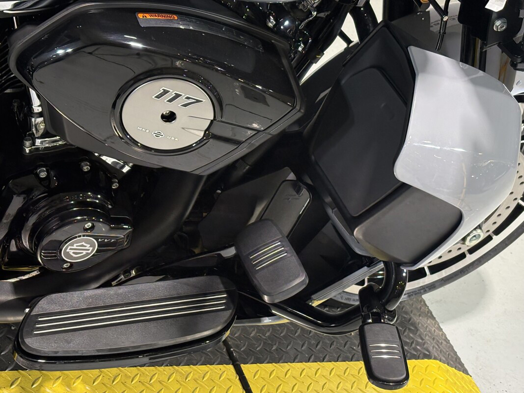 Street Glide® 3 Limited