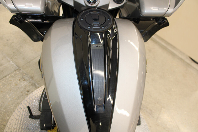 CVO® Road Glide®