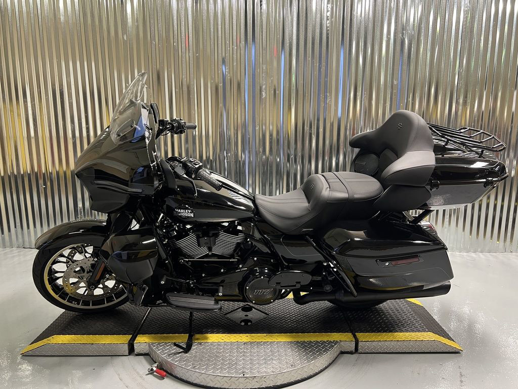 Street Glide® Limited