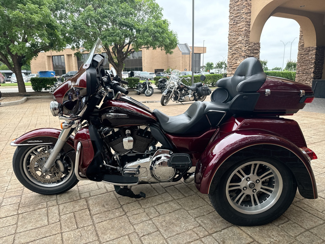 Tri Glide® Ultra Classic®
