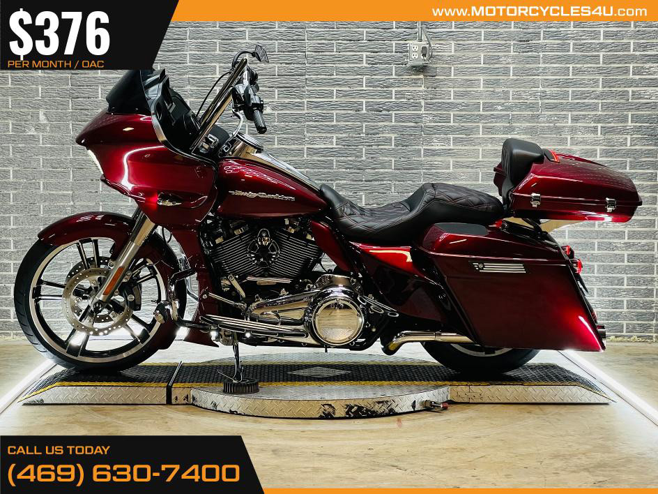 Road Glide®