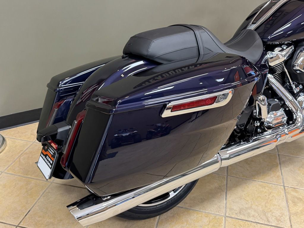 Street Glide®
