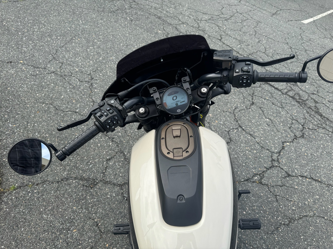 Sportster® S