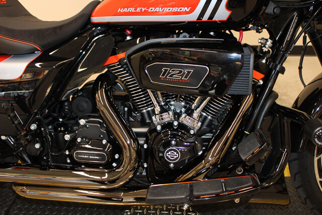 CVO® Street Glide®