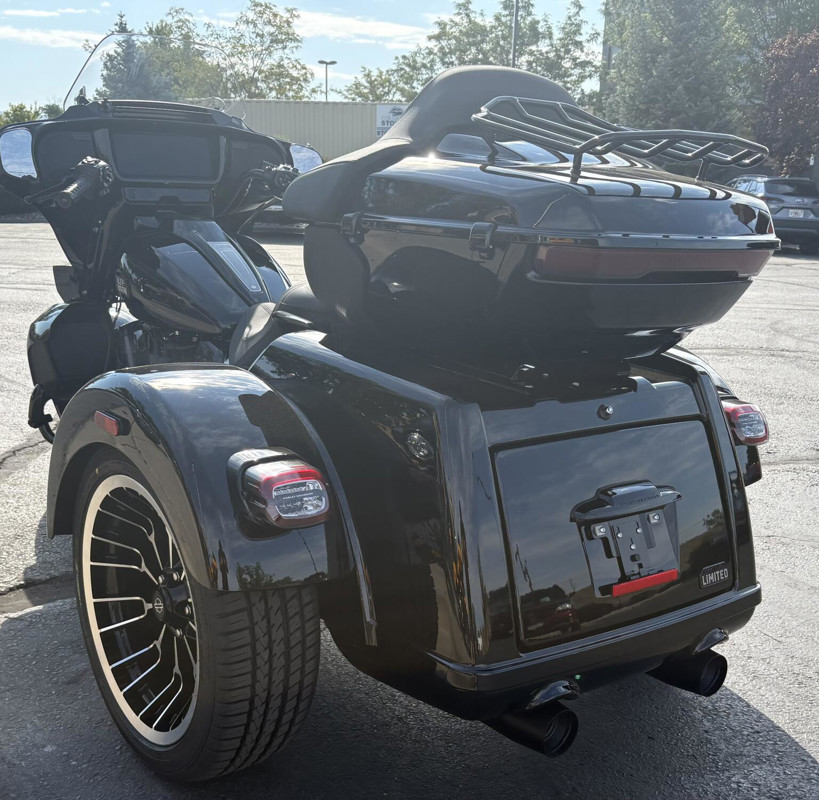 Street Glide® 3 Limited