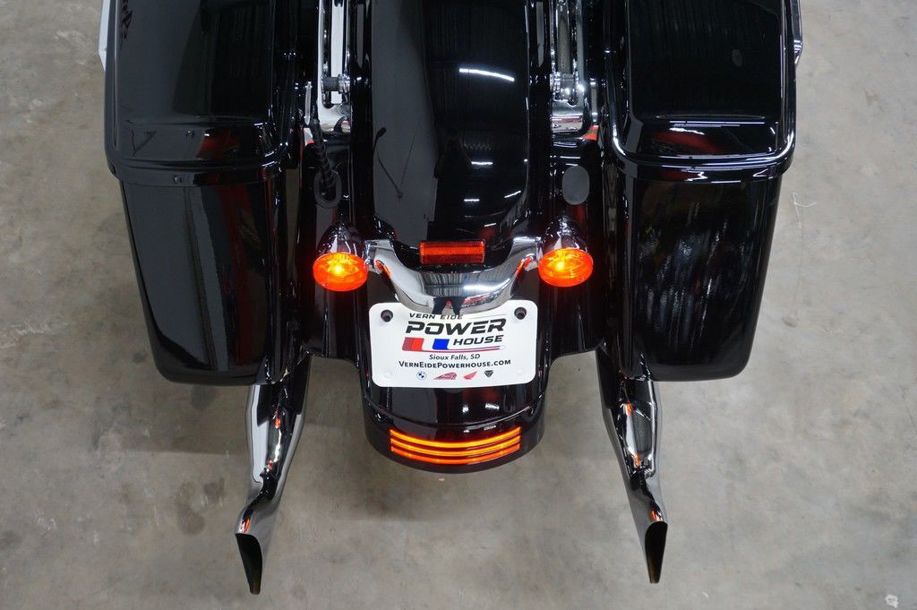 Road Glide®