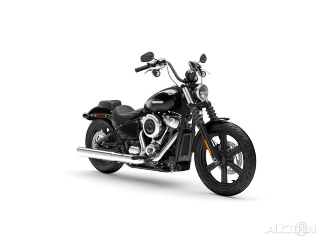 Street Bob®