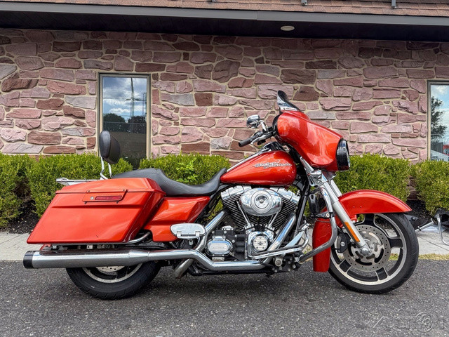 Street Glide®