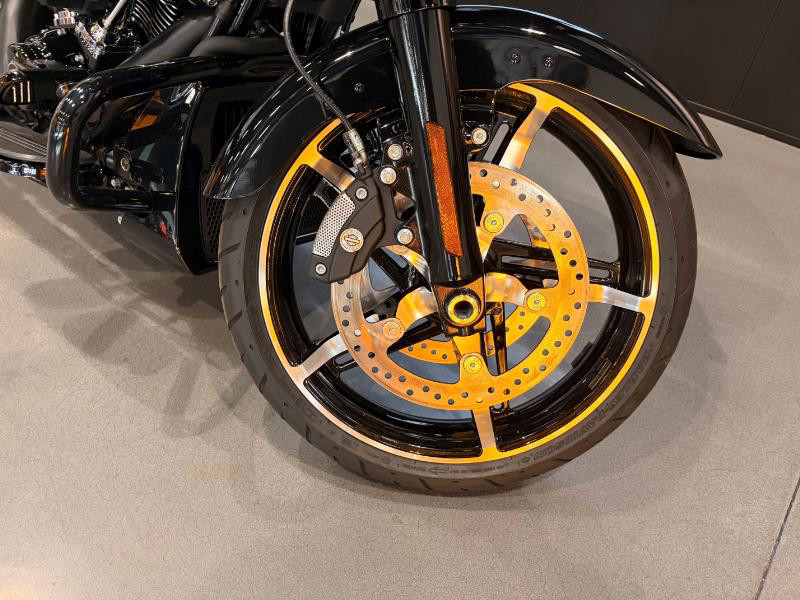 Road Glide®