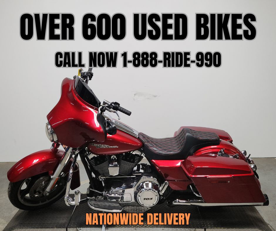 Street Glide®