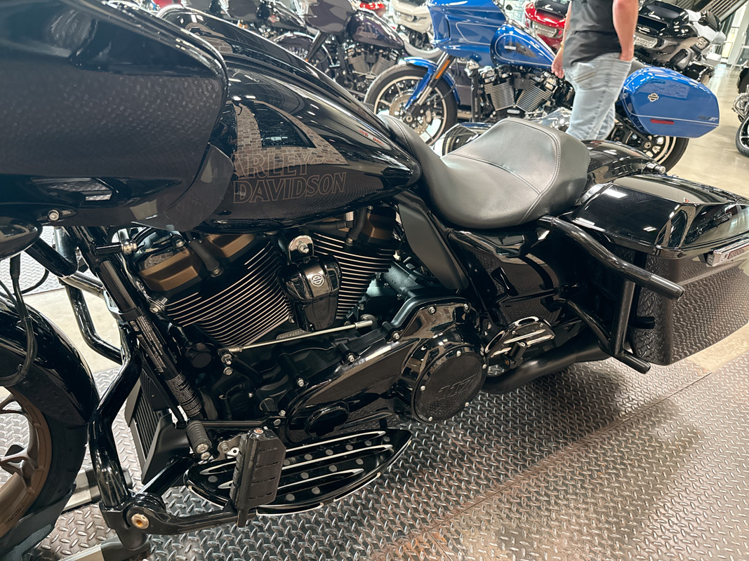 Road Glide® ST