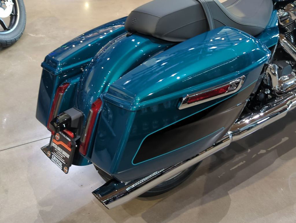 Street Glide®