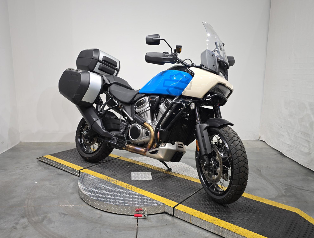 Pan America® 1250 Special