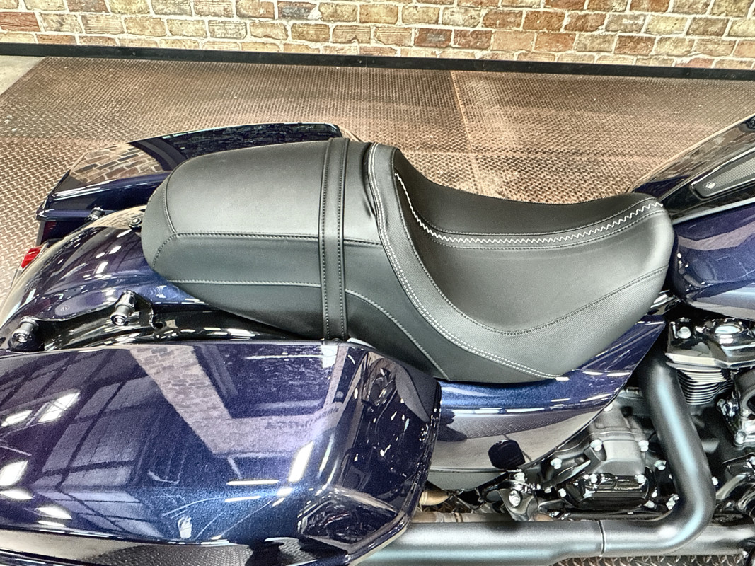Road Glide®