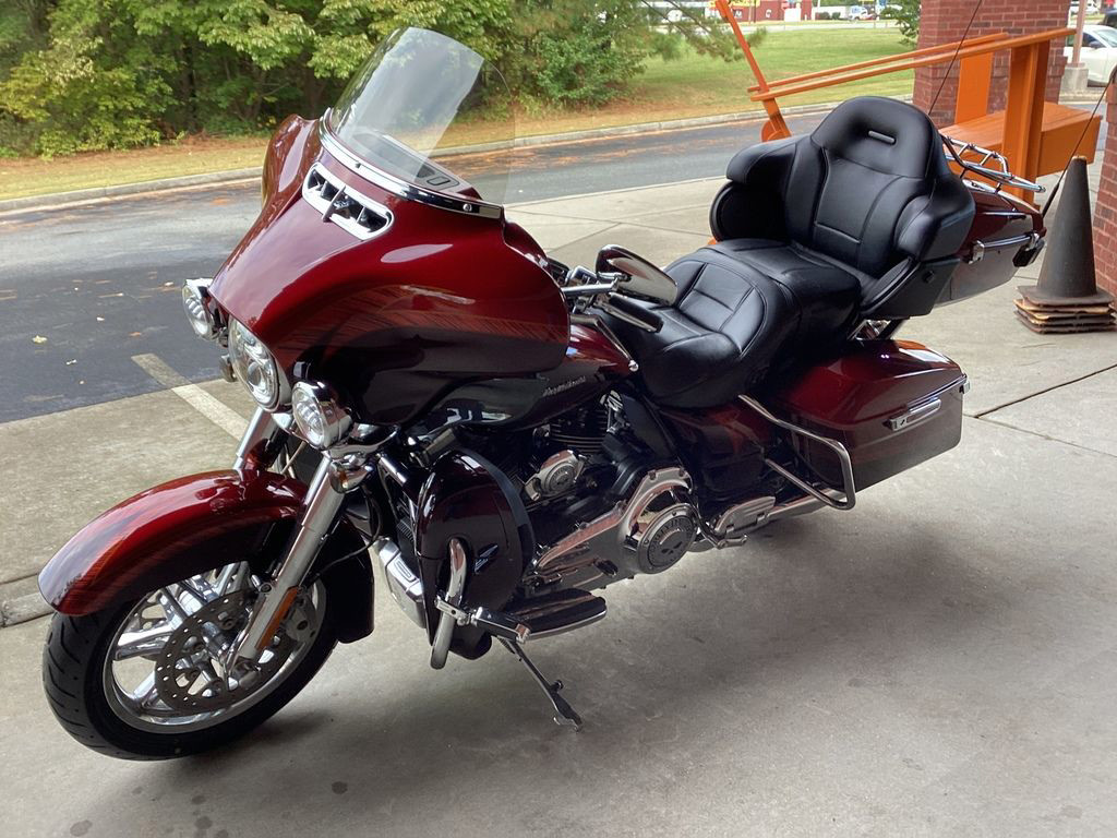CVO® Electra Glide® Ultra Limited