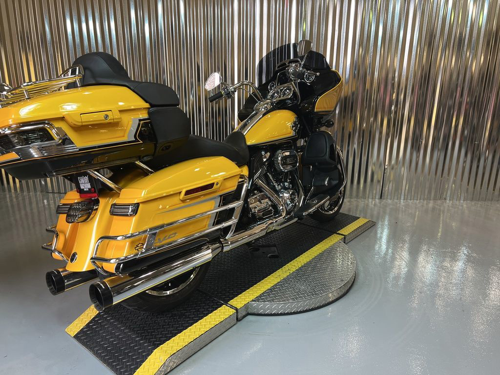 CVO® Road Glide® Limited