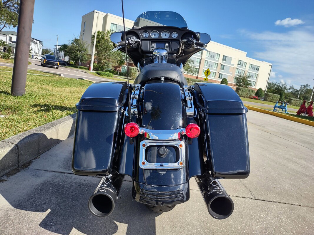 Street Glide®
