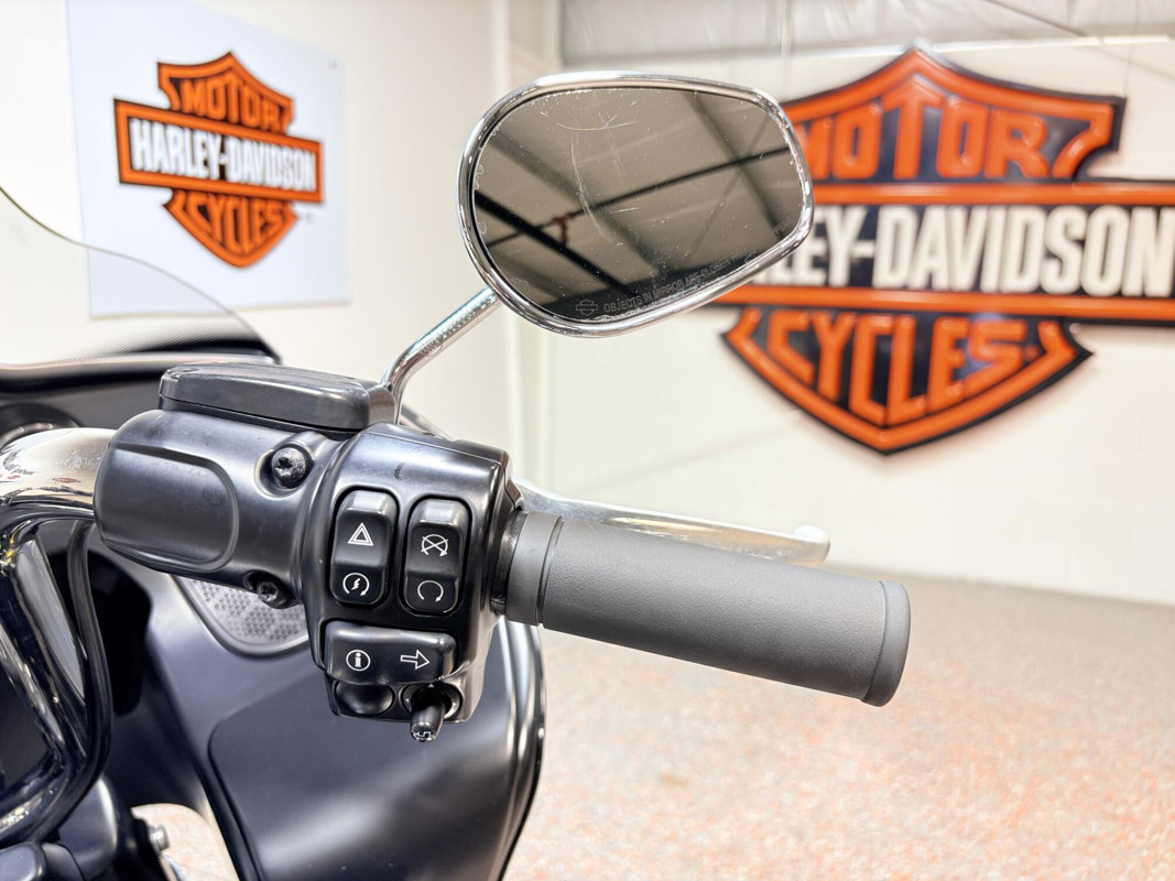 Road Glide® Ultra
