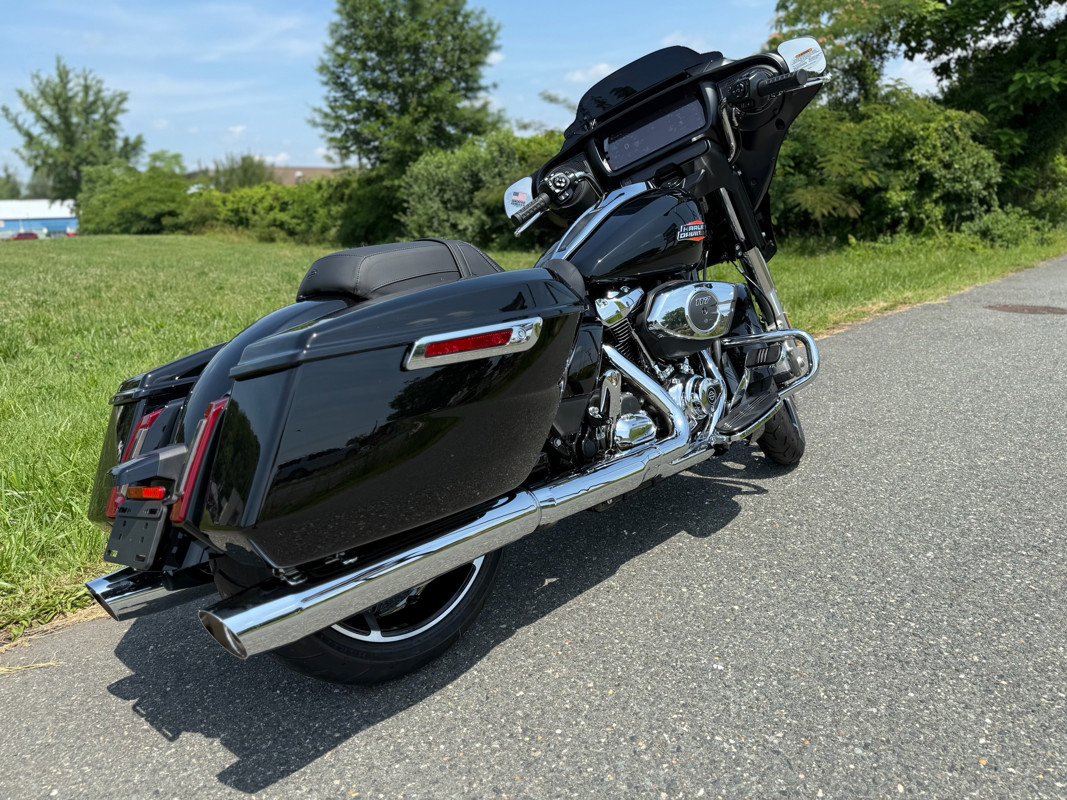 Street Glide®