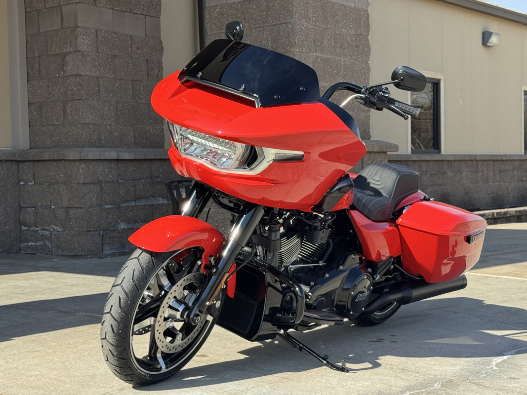 Road Glide®
